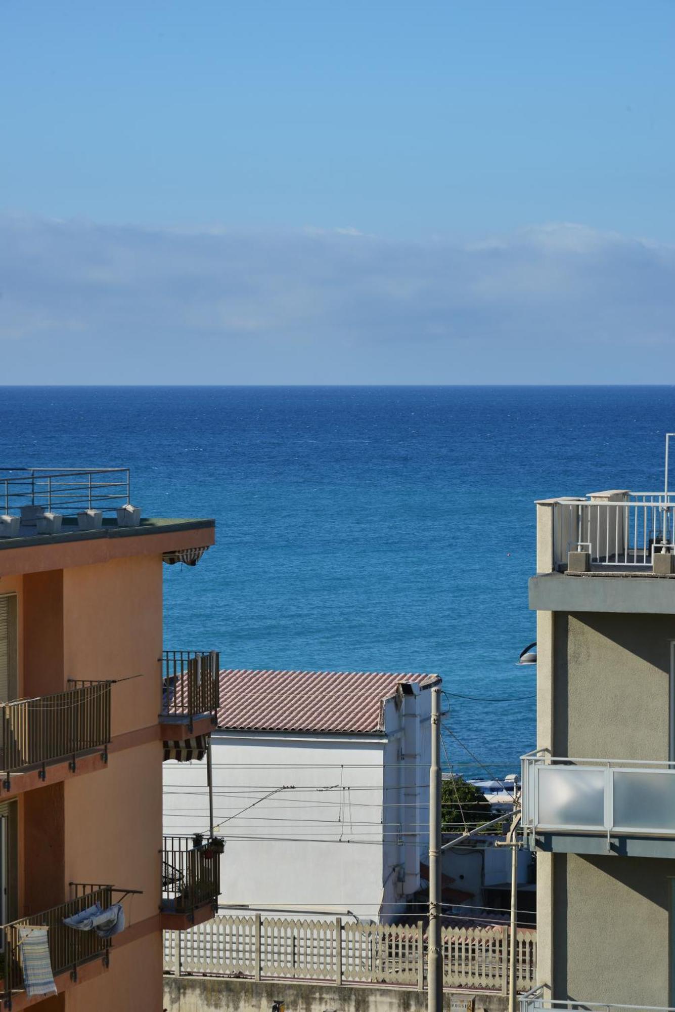 Hotel Rosalia Bordighera Exterior photo