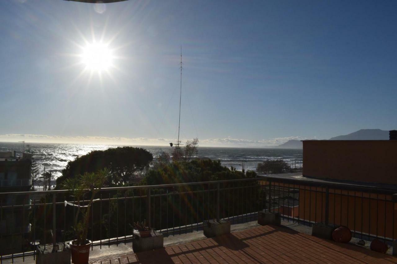 Hotel Rosalia Bordighera Exterior photo