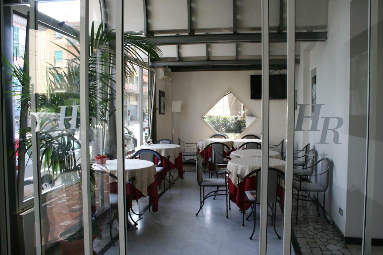 Hotel Rosalia Bordighera Exterior photo